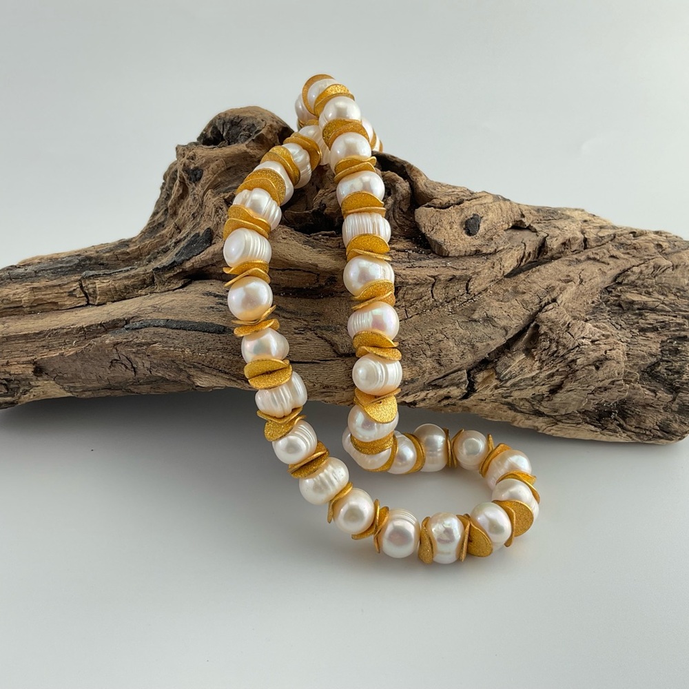 Chunky, White Baroque Pearl & Sparkle Gold Necklace, Fresh Water Pearls, Baroque - Picture 11 of 12